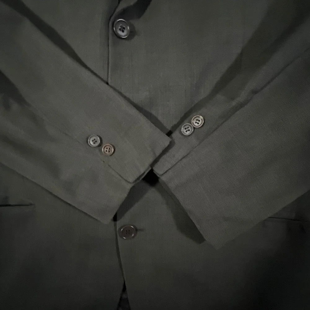 Hugo Boss Blazer Mens 42R Gray Pinpoint Super 100 Wool 3-Button Suit Coat Jacket